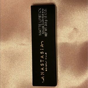 Anastasia Beverly Hills Matte Lipstick